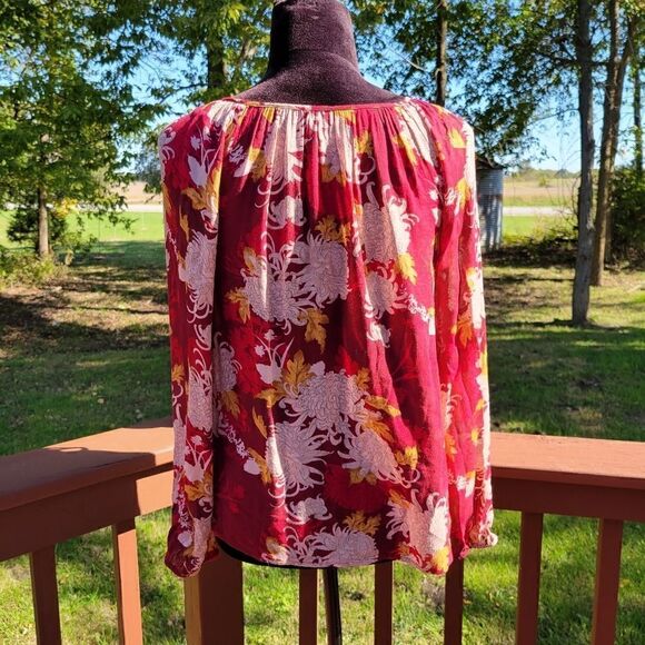 Lucky  Ladies Boho Peasant Pullover Vneck Floral Long Sleeve Top,  XS - Picture 7 of 14